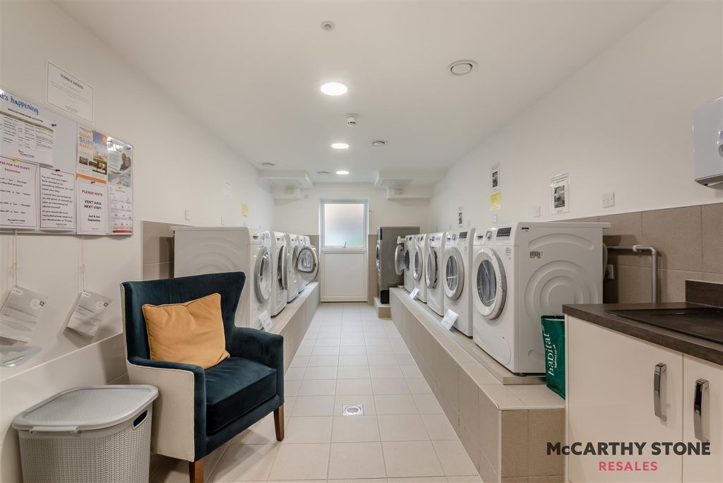Additional image 16 of 1 bed flat for saleThe Moors, Thatcham RG19