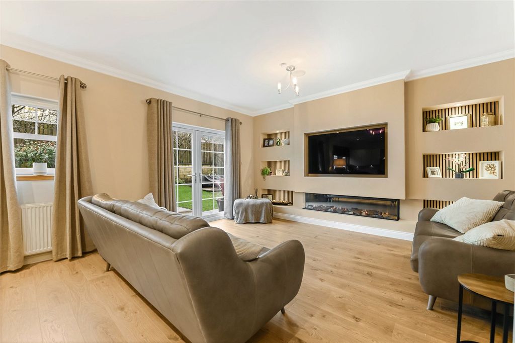 Additional image 2 of 5 bed detached house for saleGlazert Road, Dunlop, Kilmarnock, East Ayrshire KA3