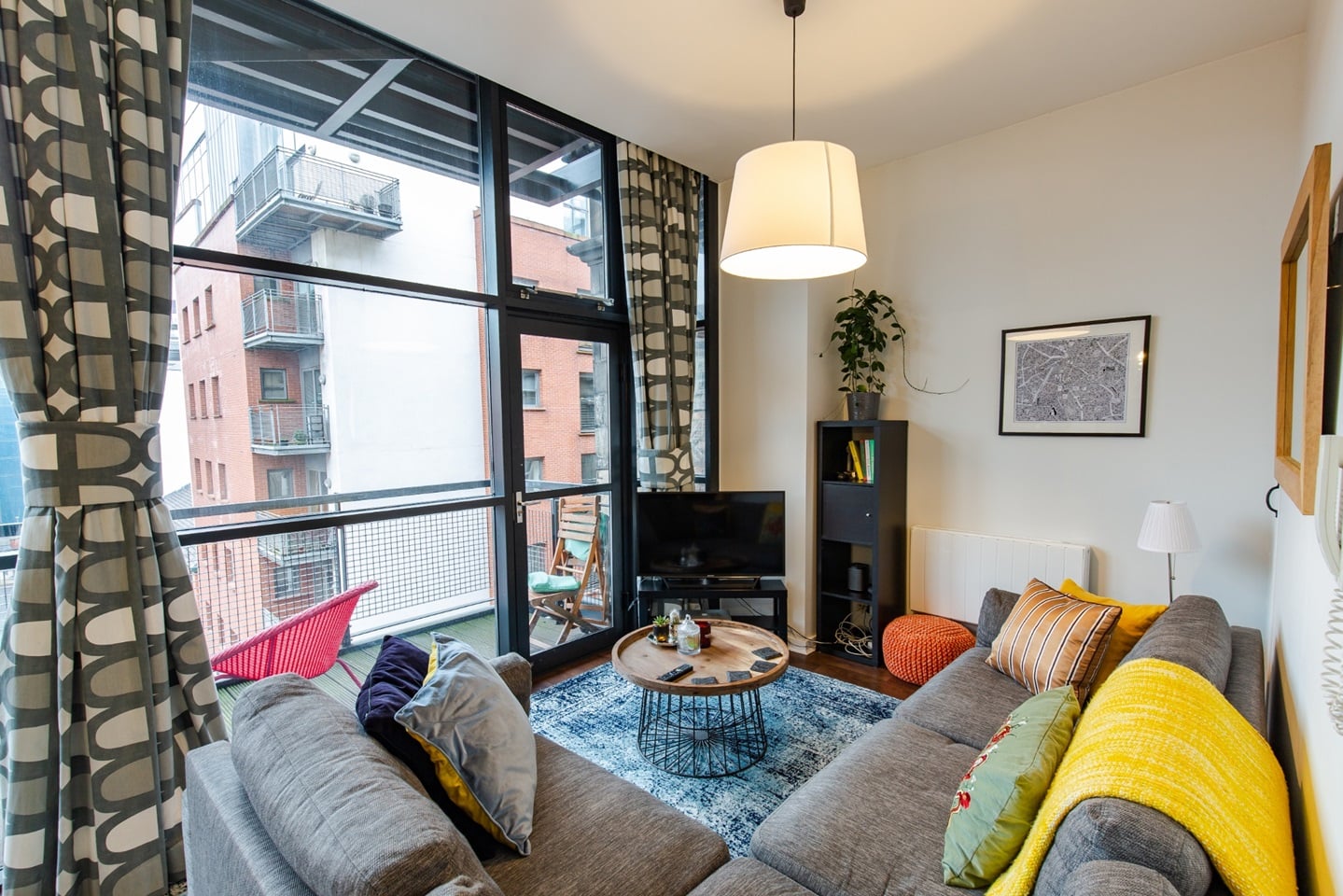 2 Bed Flat, The Grand, M1, N1 7GU