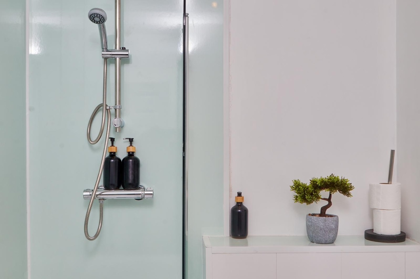 Additional image 15 of 2 Bed Flat, St. Michaels Lane, LS6, N1 7GU