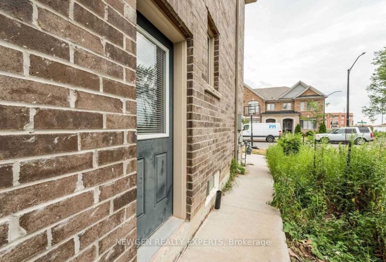 Additional image 6 of 24 Thornapple (basement) Street, Brampton, ON, L6R 3X2