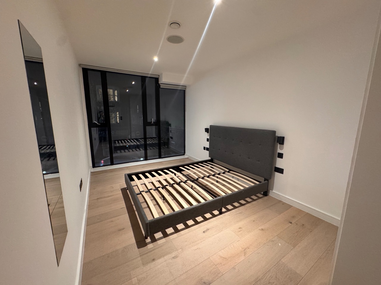 Additional image 4 of 1 Bed Flat, Cambridge Heath Road, E2, N1 7GU