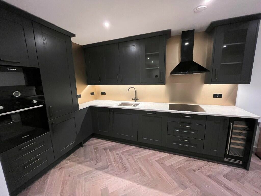 Additional image 6 of 2 Bed Flat, Merino Gardens, E1W, N1 7GU