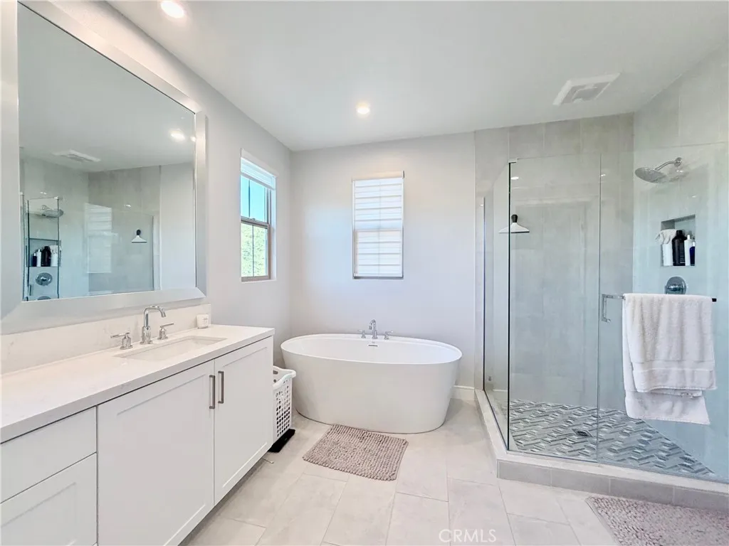 Additional image 26 of 140 Tomahawk, Irvine, CA 92618