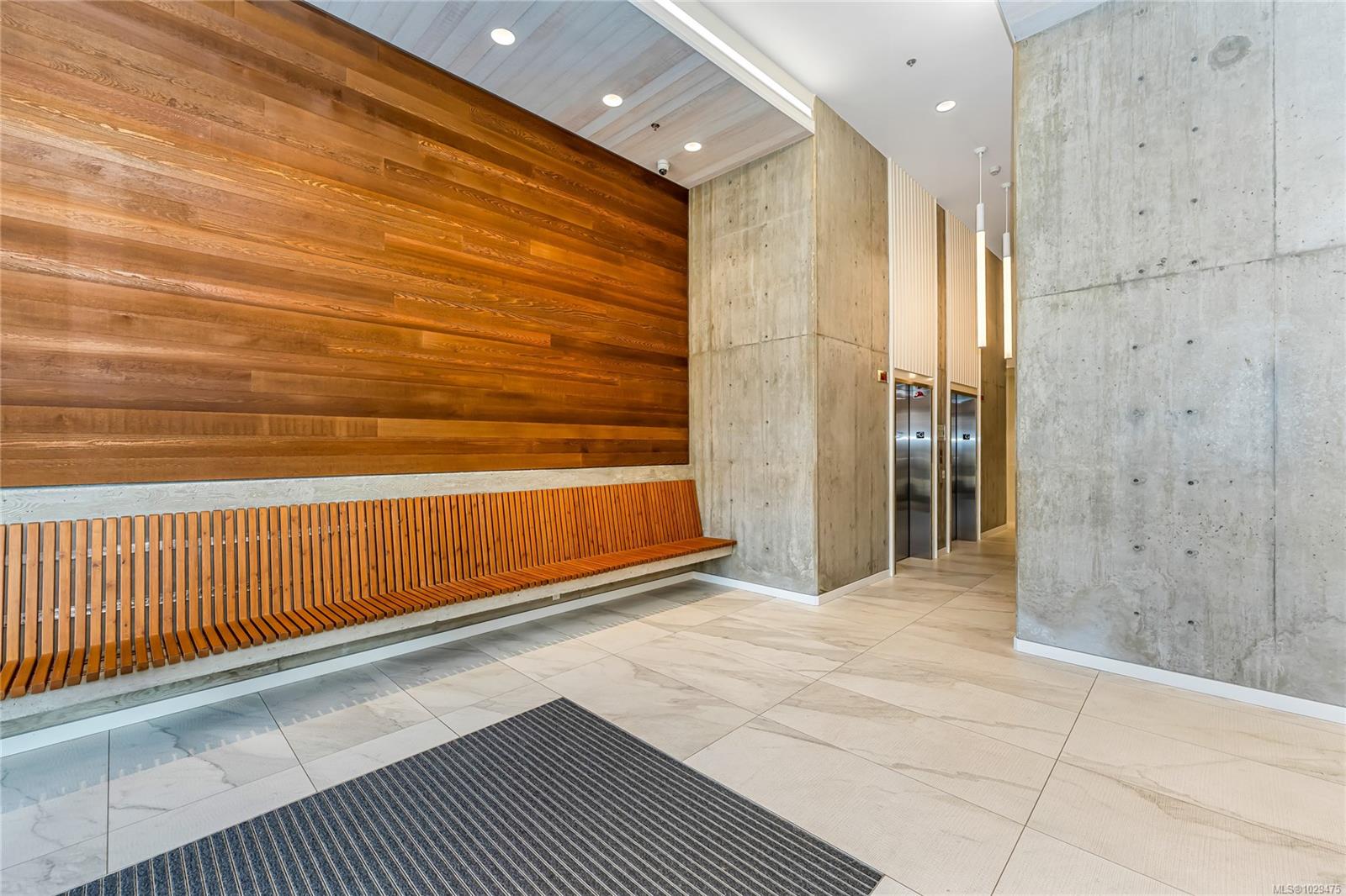 Additional image 4 of 405-1033 Cook Street, Victoria, BC, V8V 0E1
