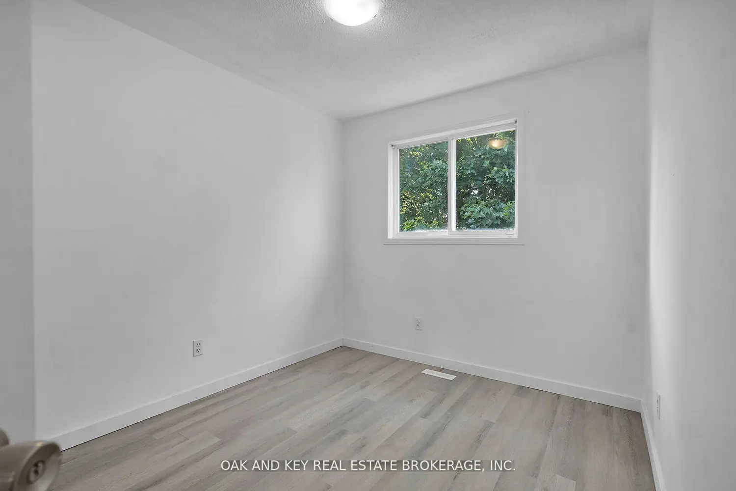 Additional image 14 of 330 Fleming Drive