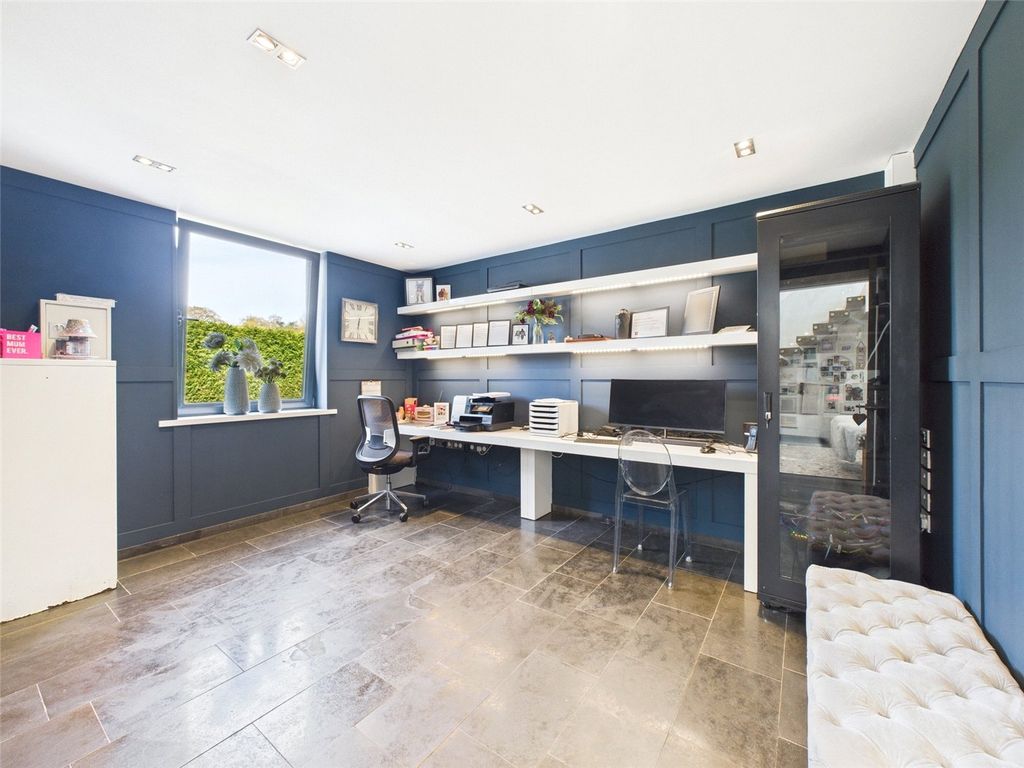 Additional image 8 of 5 bed detached house for saleAshford Hill Road, Headley, Thatcham, Hampshire RG19