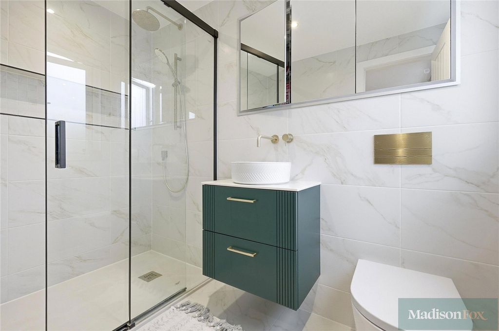 Additional image 28 of 4 bed terraced house for saleRegents Place, Loughton, Essex IG10