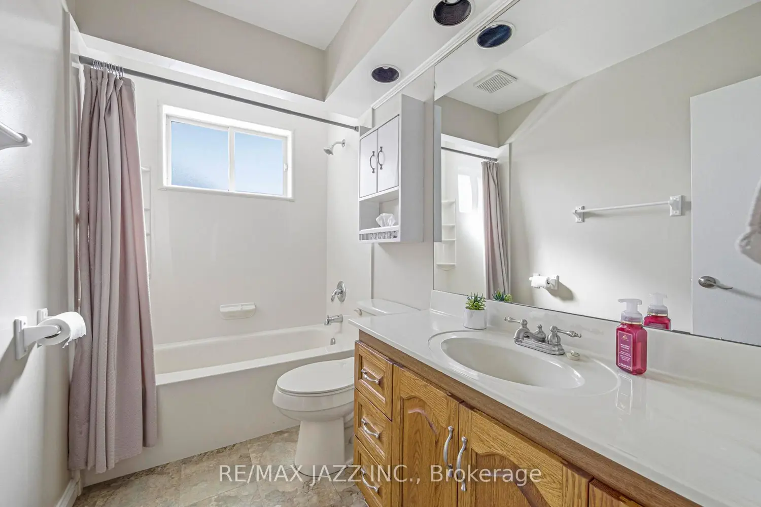 Additional image 6 of 1367 Garvolin Avenue