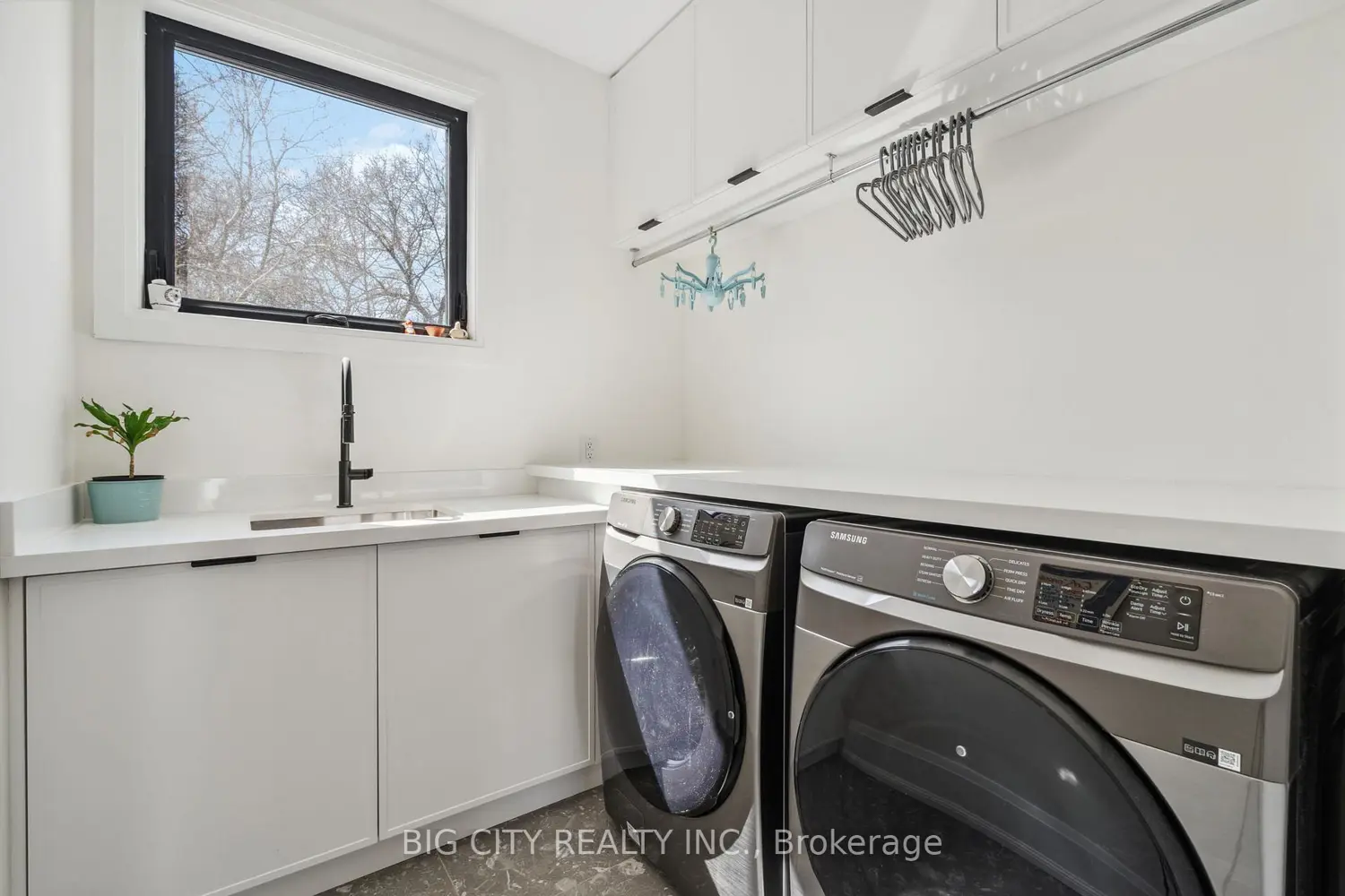 Additional image 7 of 75 Lawrence Crescent