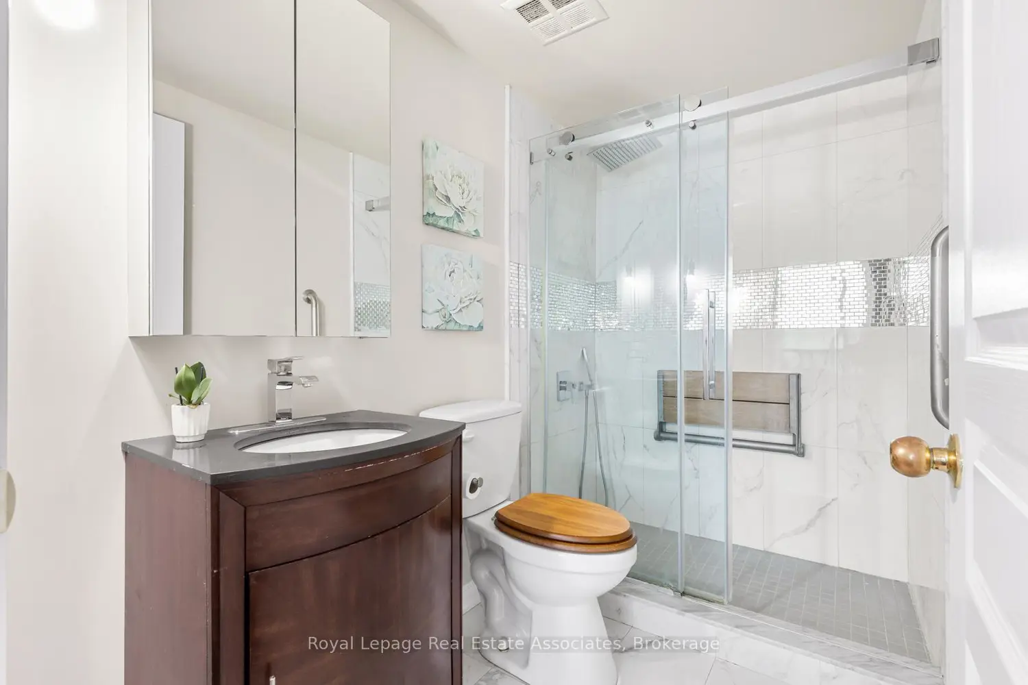 Additional image 17 of 2565 Erin Centre Boulevard Ph7