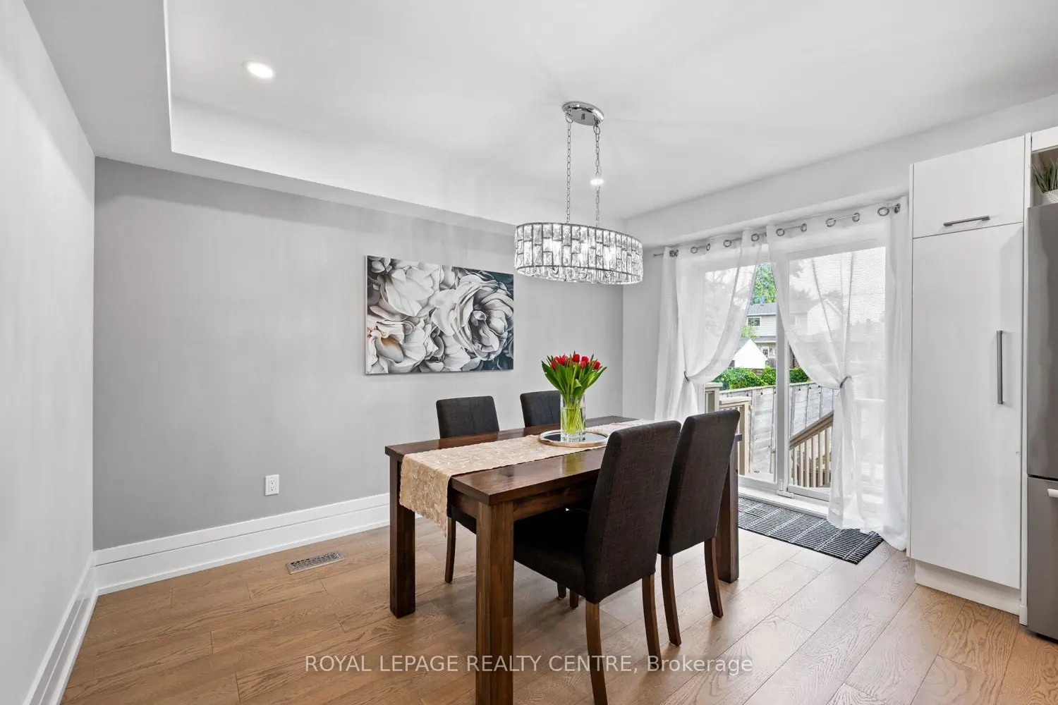 Additional image 6 of 1071 Westmount Avenue