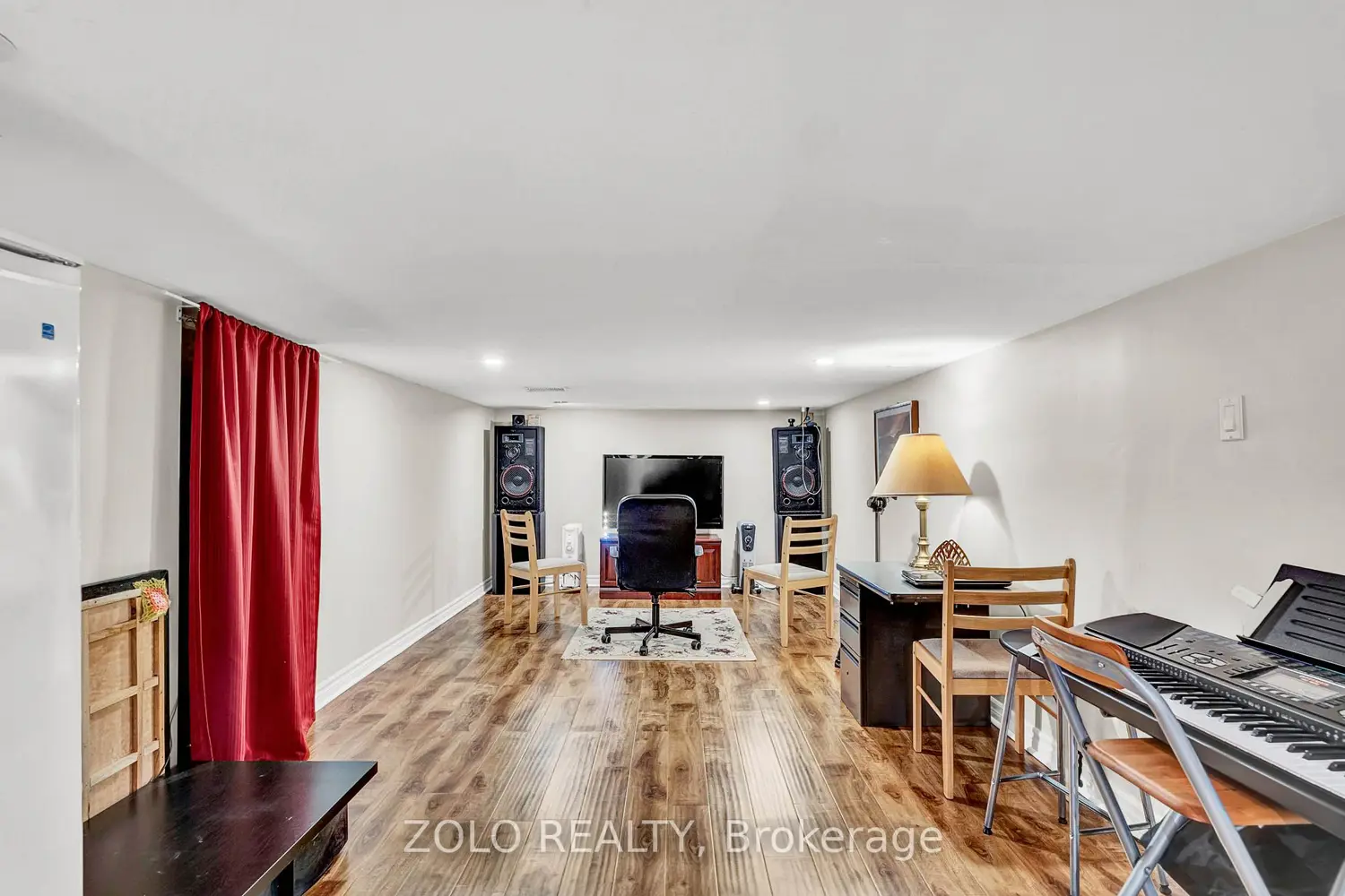 Additional image 18 of 129 Folkstone Crescent