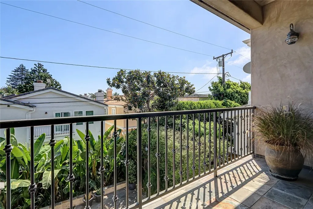 Additional image 69 of 3404 N Poinsettia Avenue, Manhattan Beach, CA 90266
