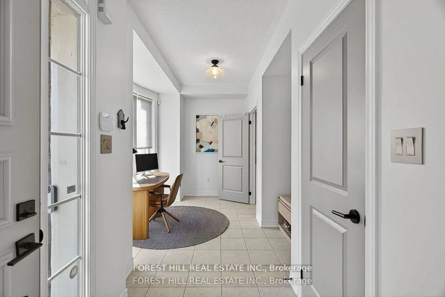 282 King Road photo 5