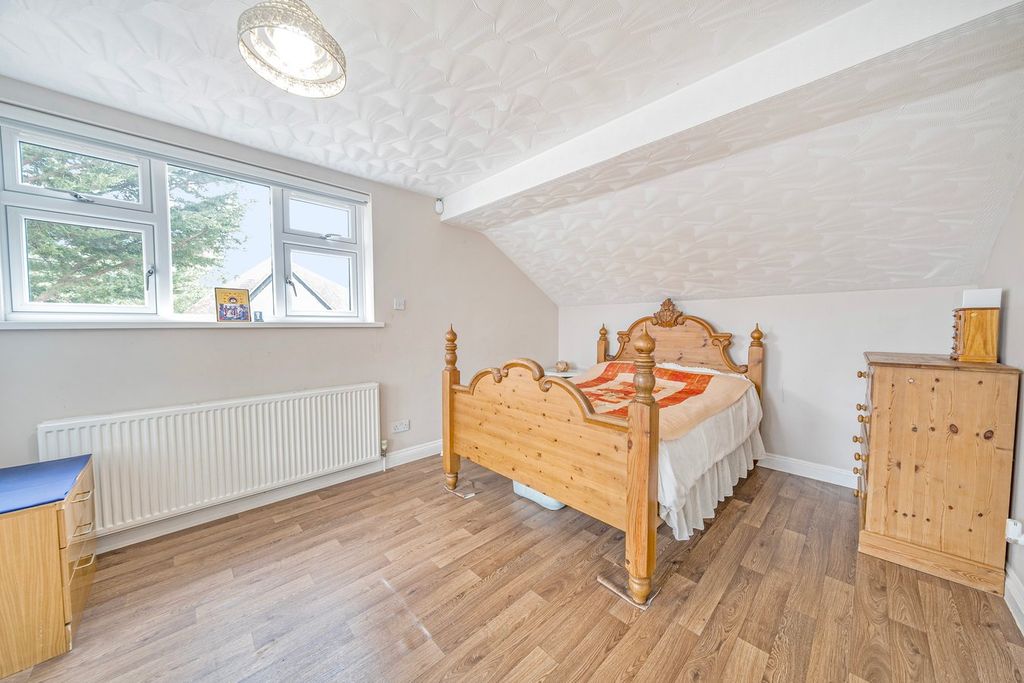 Additional image 21 of 8 bed detached house for saleGreen End Road, Kempston, Bedford MK43