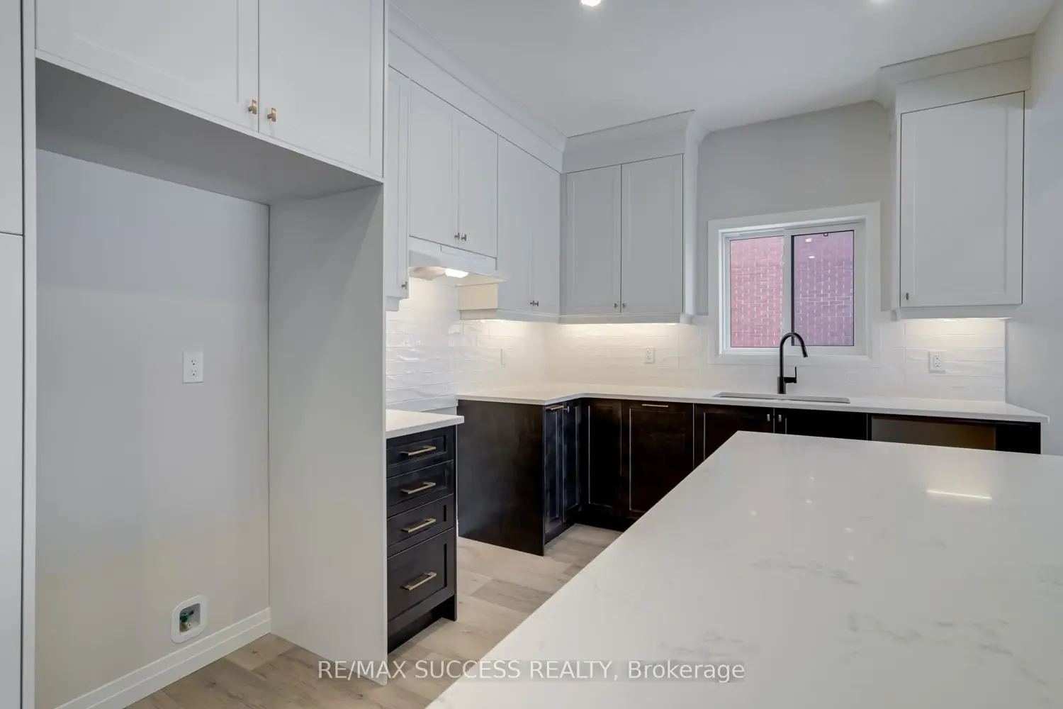 Additional image 6 of 147 Siebert Avenue
