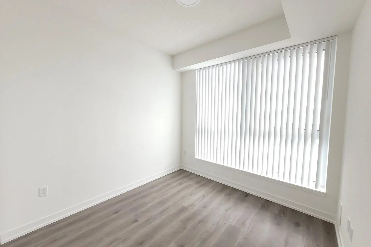 Additional image 6 of 225 Commerce Street 510