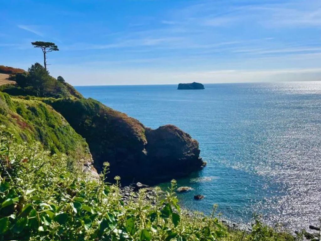 3 bed flat for saleCompass South, Ilsham Marine Drive, Torquay TQ1