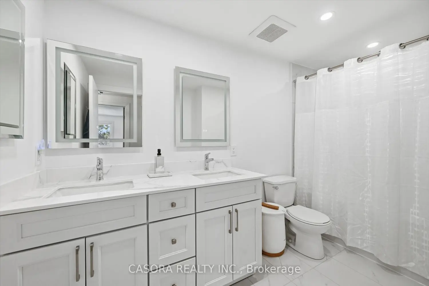 Additional image 11 of 680 Regency Court 112