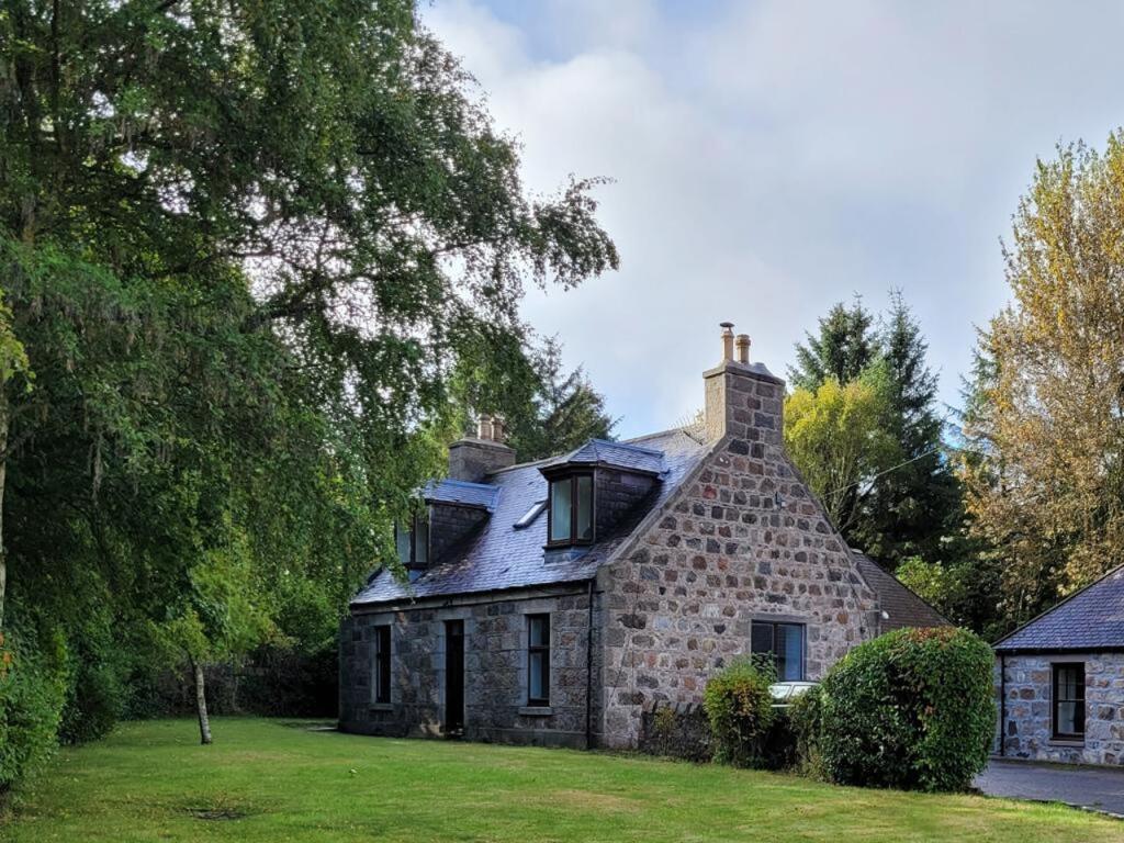 Additional image 8 of Redcraigs Farmhouse And Lodges, Bridge of Dee, AB12 5XJ