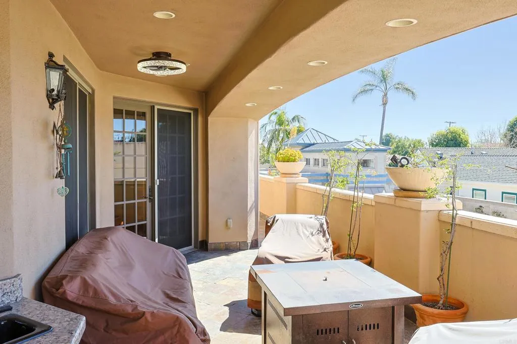 Additional image 96 of 120 C Avenue Unit 201, Coronado, CA 92118