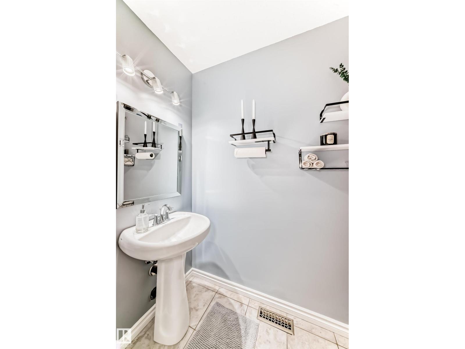 Additional image 6 of 1724 64 Street SW, Edmonton, AB, T6X0M8