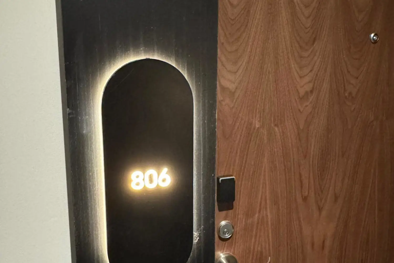 Additional image 5 of 25 Wellington Street 806