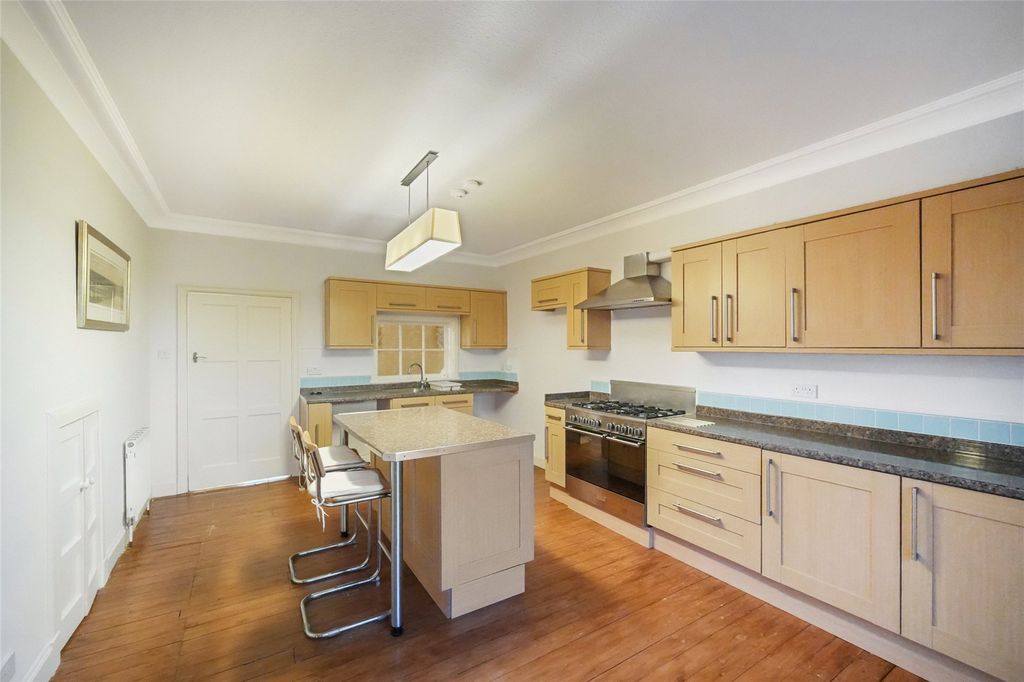 Additional image 10 of 3 bed flat for saleFarington Street, Dundee, Angus DD2