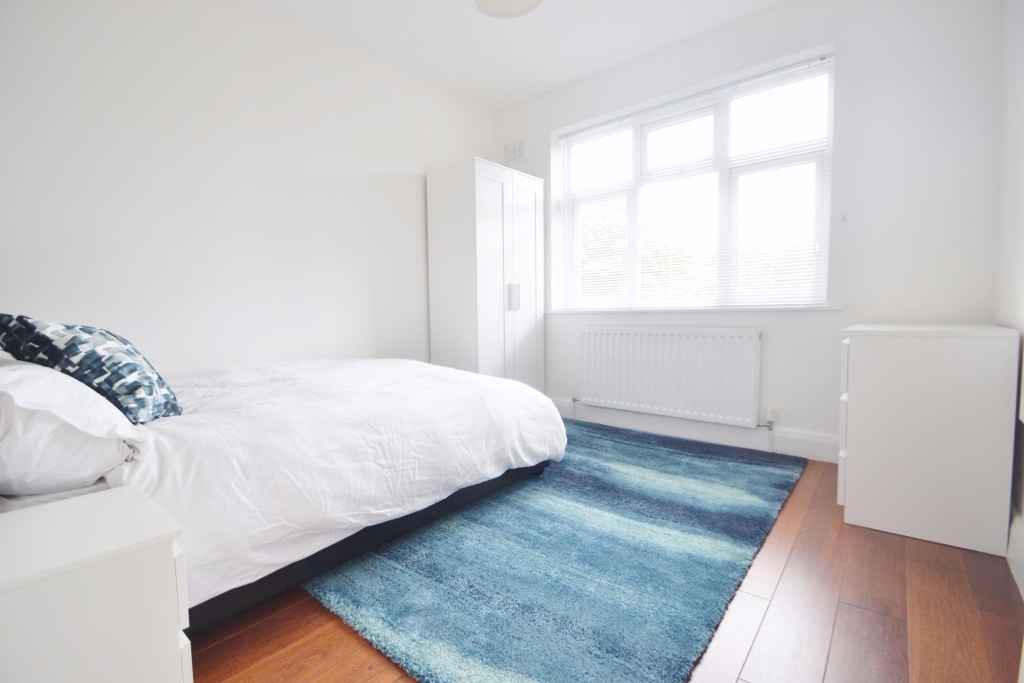 Additional image 4 of 2 Bed Flat, Buller Close, SE15, N1 7GU