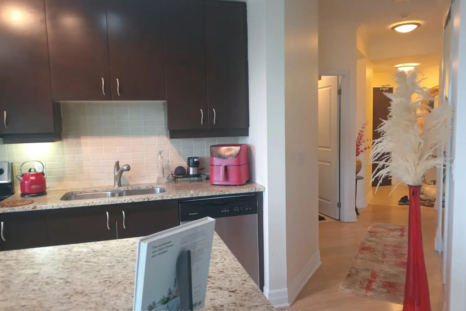 Additional image 9 of 100 John Street 608