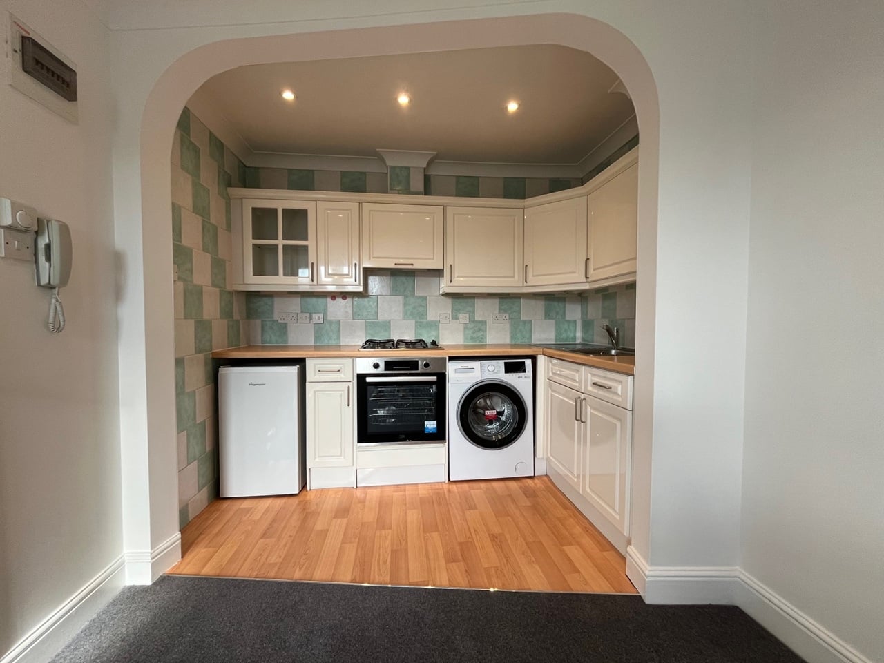 Additional image 5 of 1 Bed Flat, Howitt Road, NW3, N1 7GU