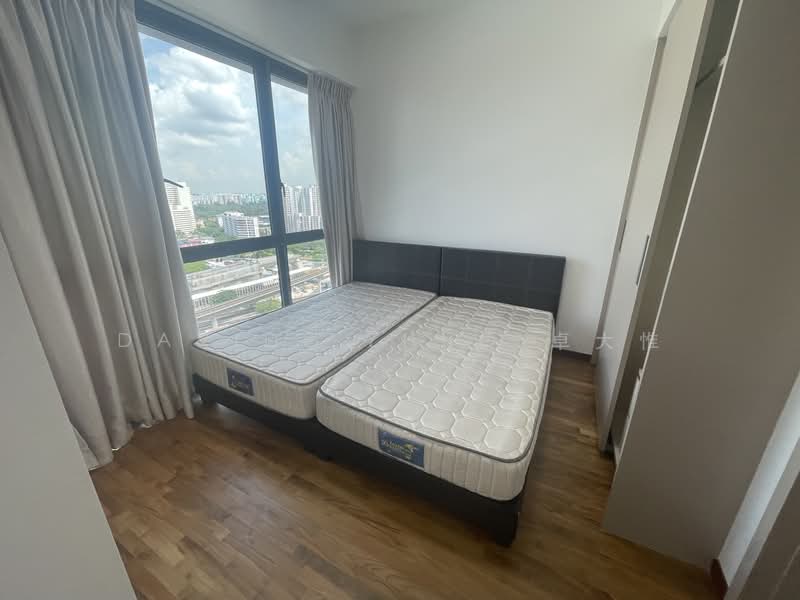 Additional image 4 of 2 Gateway Drive