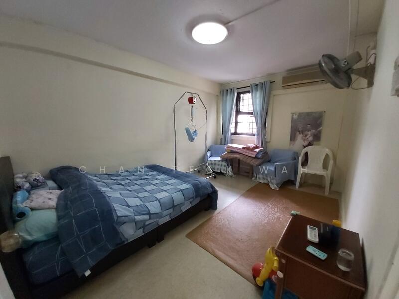 Additional image 3 of 81 Commonwealth Close