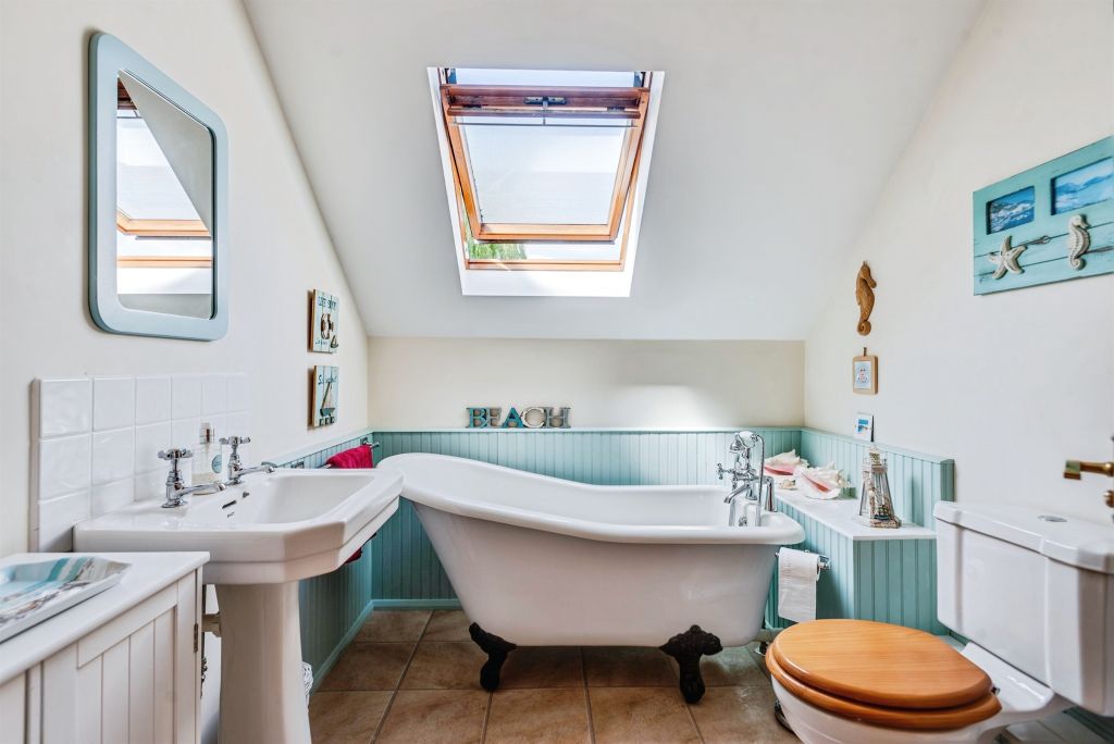 Additional image 15 of 5 bed detached house for saleThe Street, South Stoke, Reading RG8