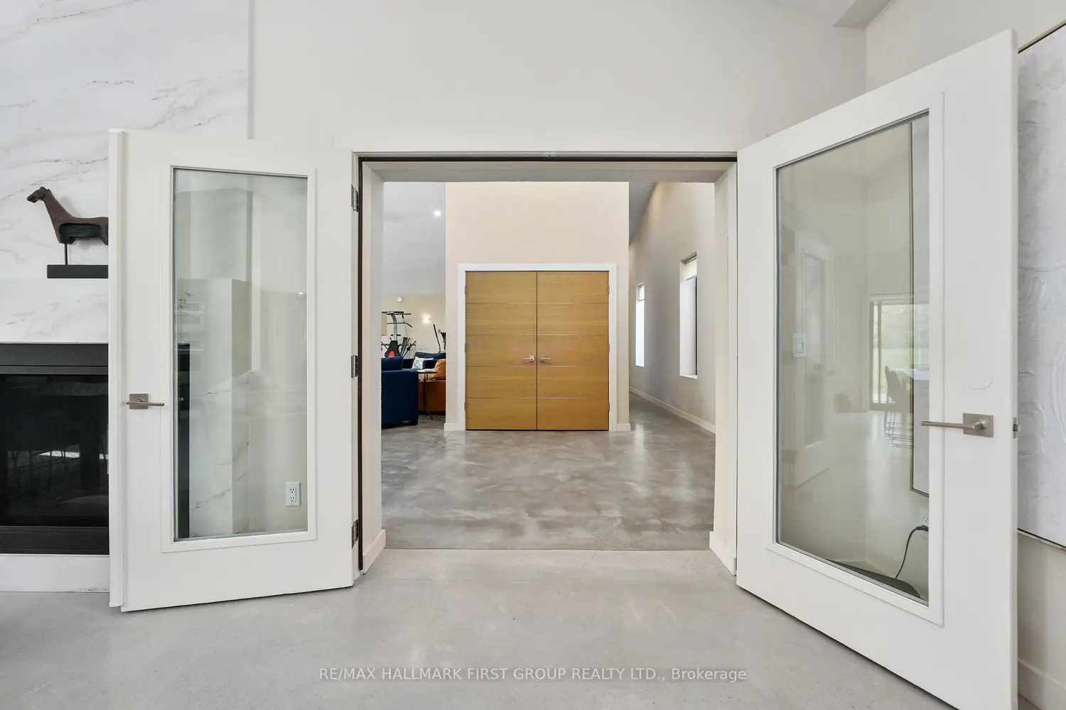 Additional image 4 of 4566 Harwood Road