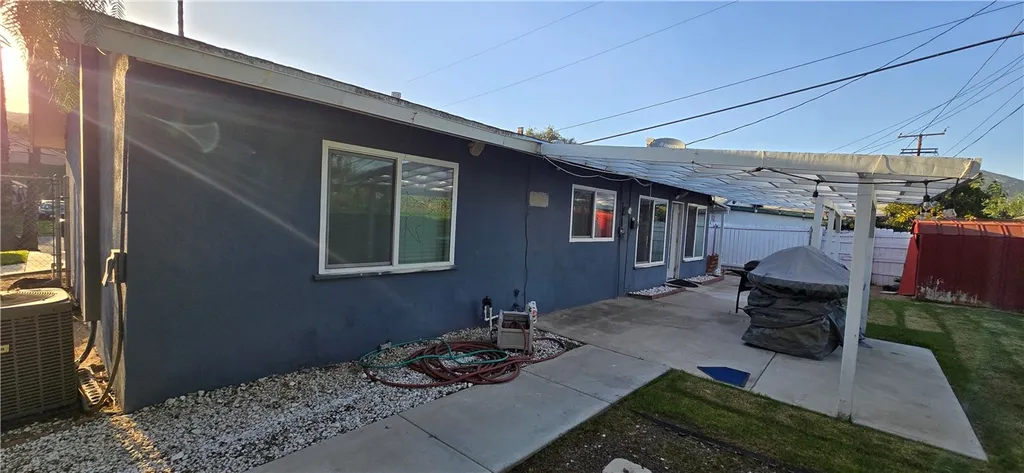 Additional image 16 of 4130 Estrada Dr, Jurupa Valley, CA 92509