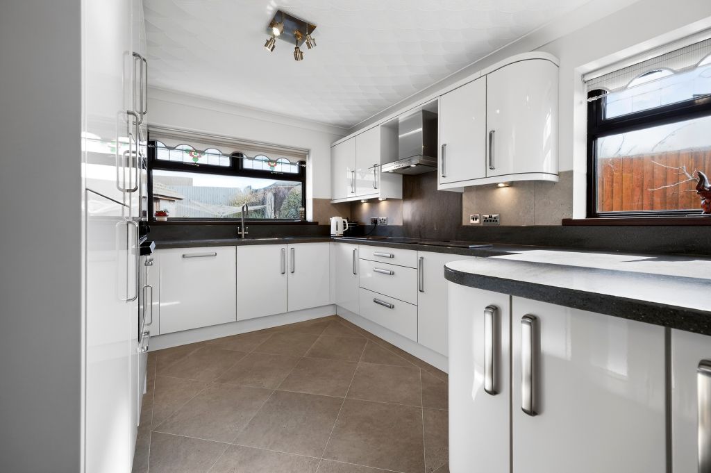 Additional image 5 of 4 bed detached house for saleCae Maen Llwyd, Hengoed, Caerphilly CF82