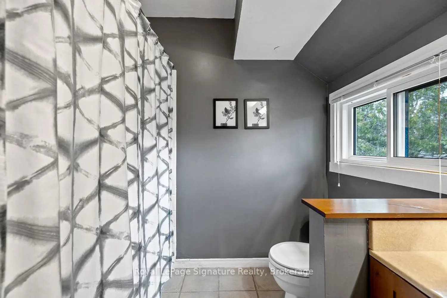 Additional image 10 of 124 Escarpment Crescent