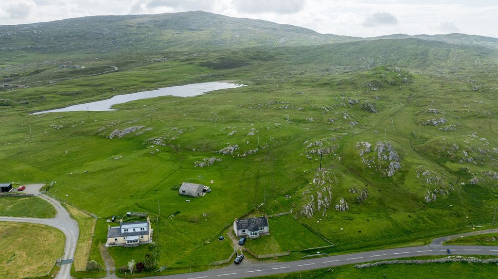 Additional image 28 of 2 bed detached bungalow for saleBorve, Isle Of Harris HS3