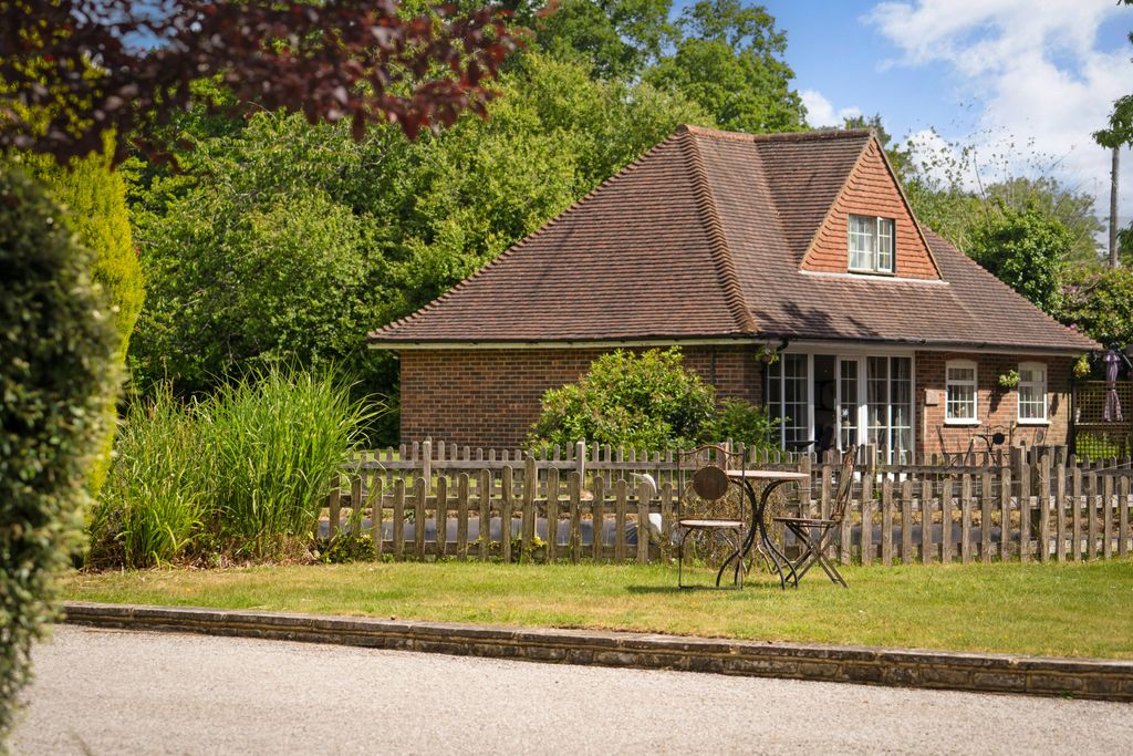 Additional image 15 of 8 bed detached house for salePowdermill Lane, Battle, East Sussex TN33