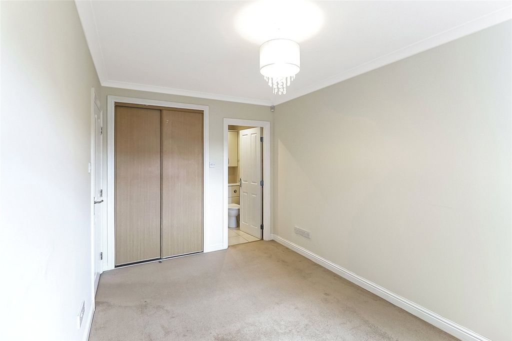 Additional image 9 of 2 bed flat for saleBarassiebank Lane, Troon, South Ayrshire KA10