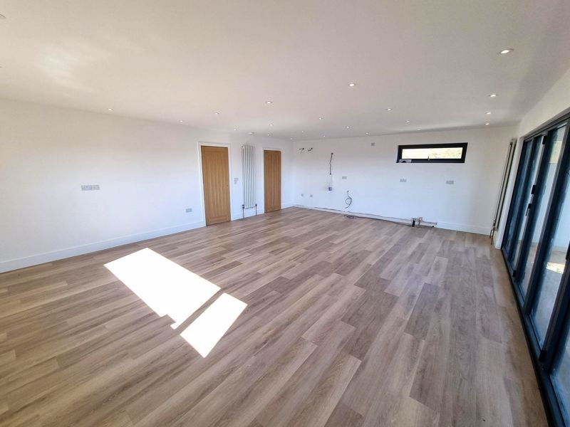 Additional image 11 of 6 bed detached house for salePenrhiw Lane, Machen CF83