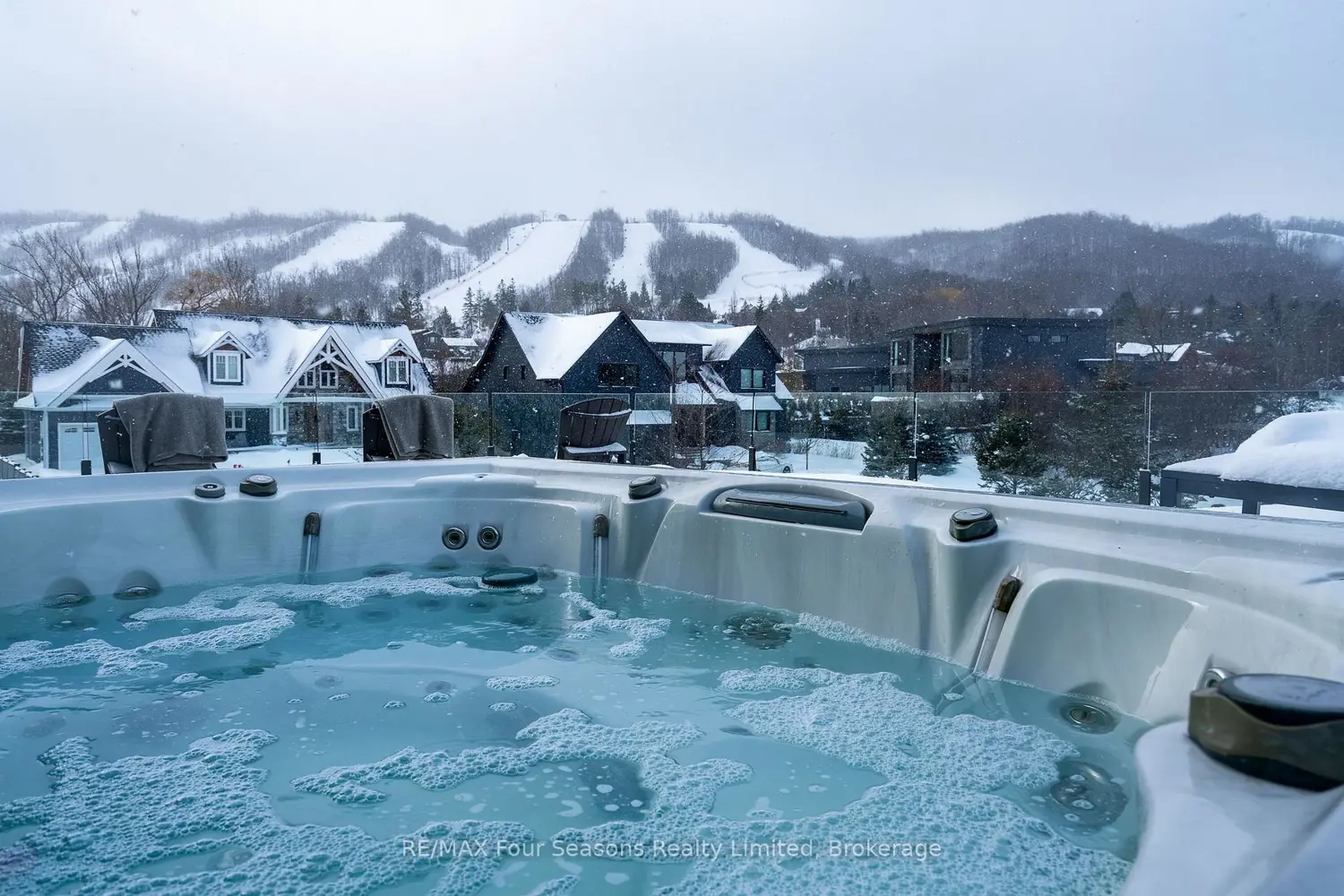 Additional image 16 of 126 Courchevel Crescent