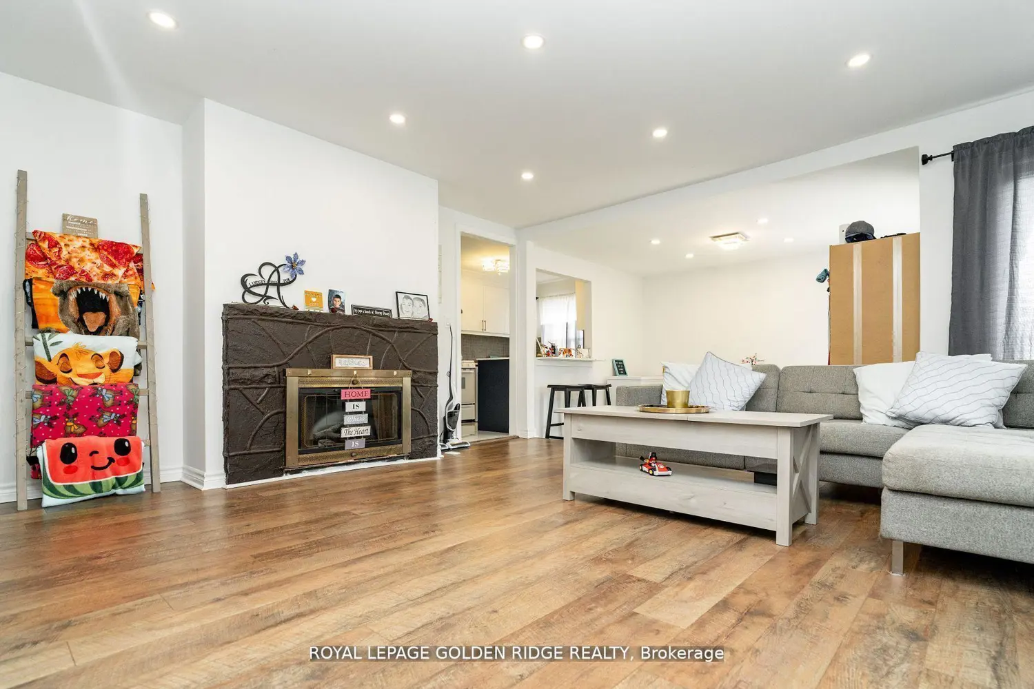 Additional image 6 of 19 Lake Drive