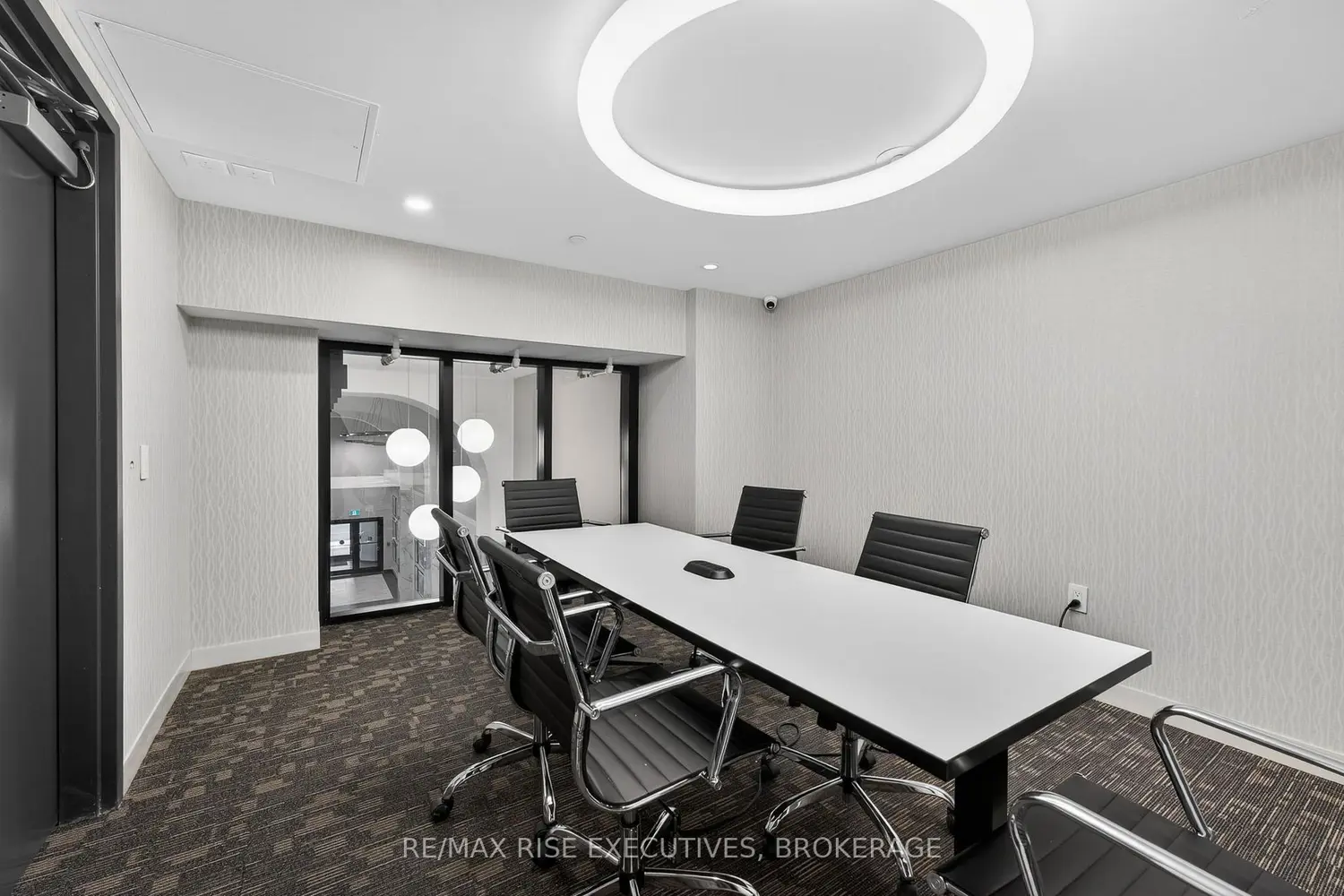 Additional image 10 of 223 Princess Street 813