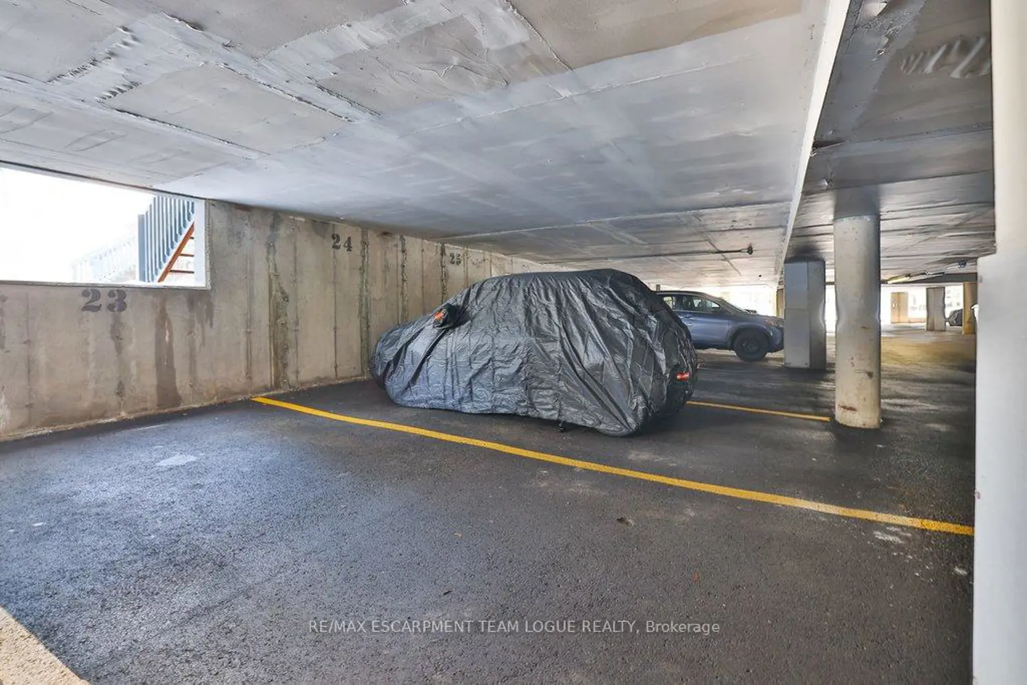 Additional image 16 of 2010 Cleaver Avenue 211