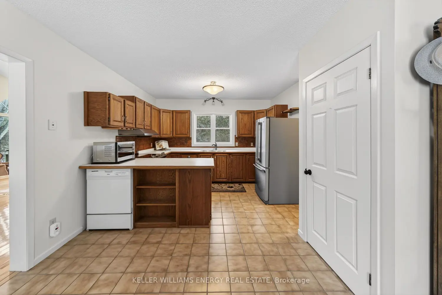 Additional image 4 of 108 Dutch Road