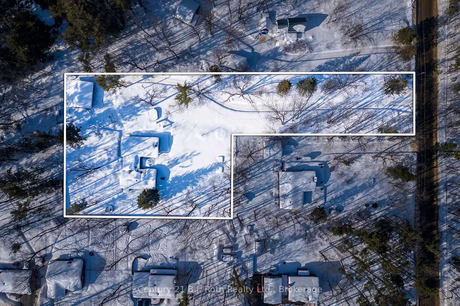 Additional image 10 of 4132 Wainman Line