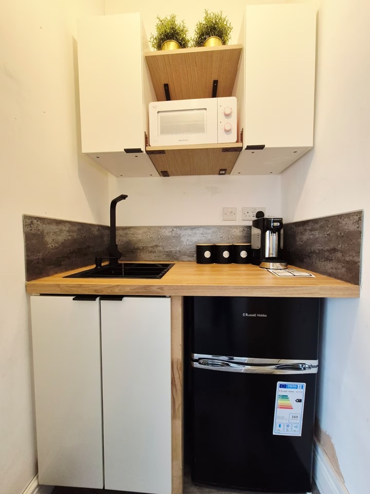 Additional image 11 of Studio Flat, Clarendon Road, B16, N1 7GU